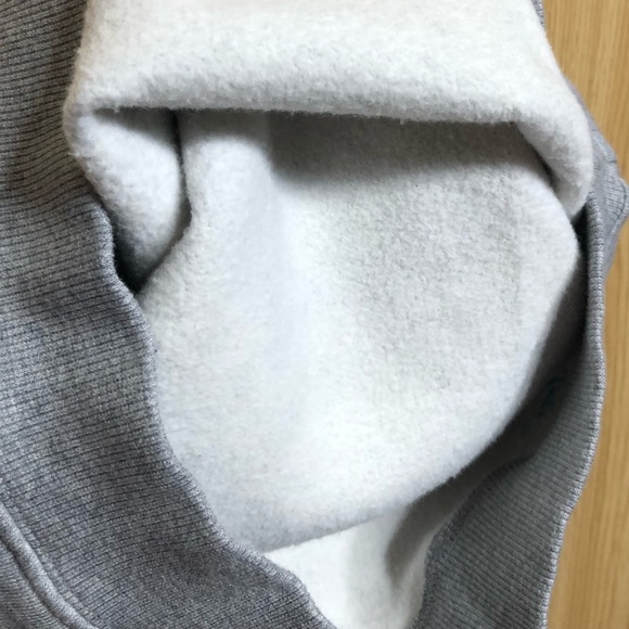 Get The Gallop Graphic Hoodie Girls 5/6 Years Old. - Picture 8 of 11